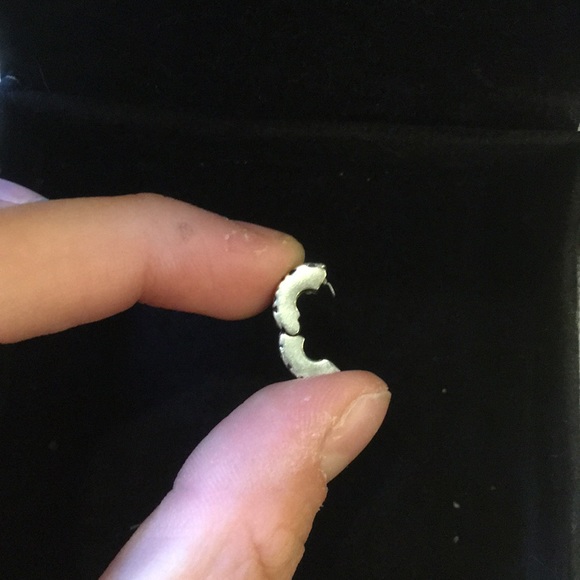 Swirly Pandora charm! 🙌🏻 - Picture 4 of 4